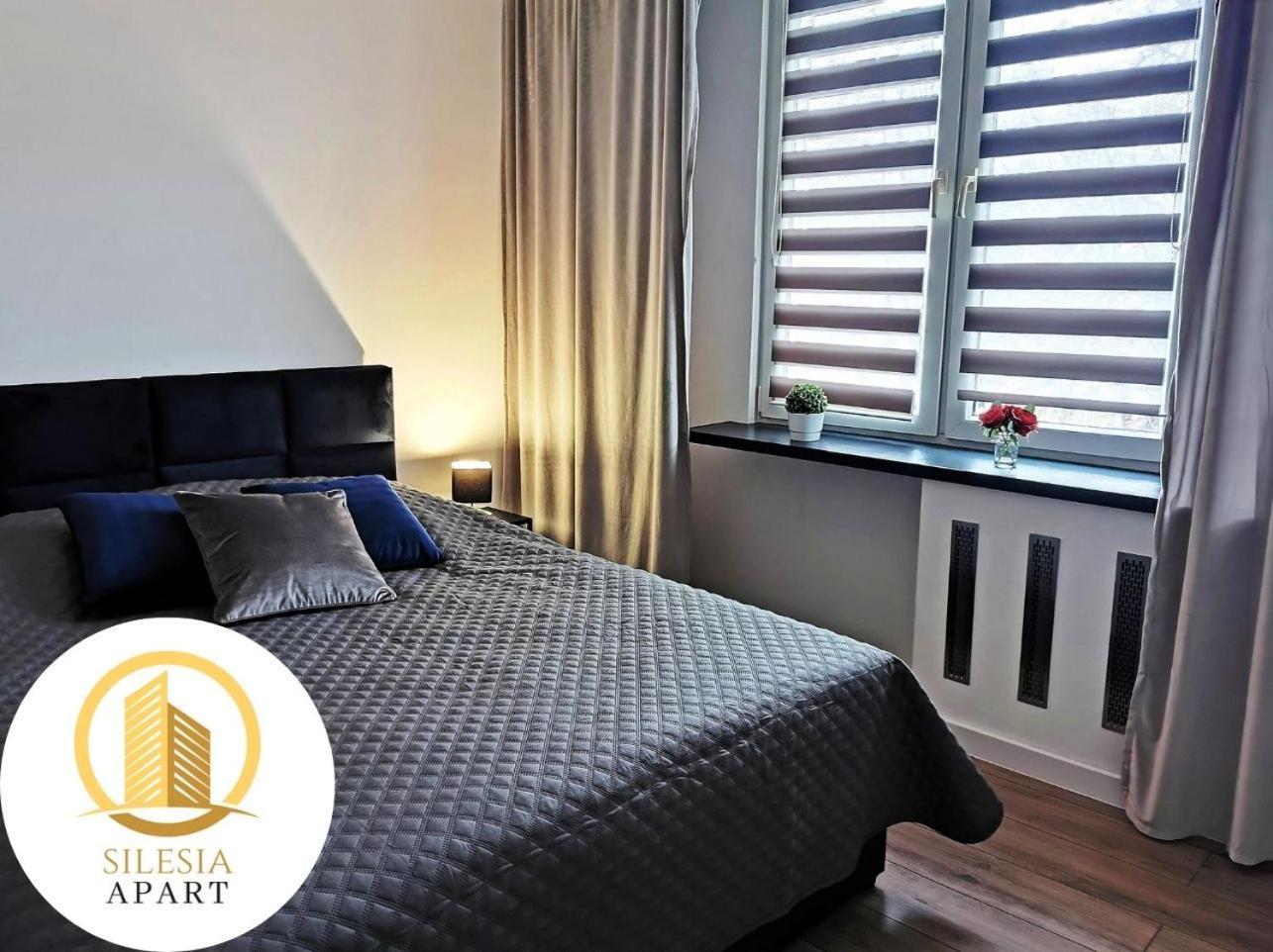 Apartament Granatowy Tychy Exterior foto