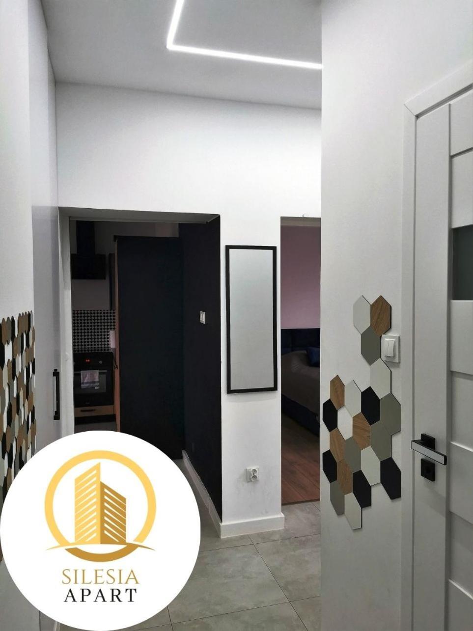 Apartament Granatowy Tychy Exterior foto